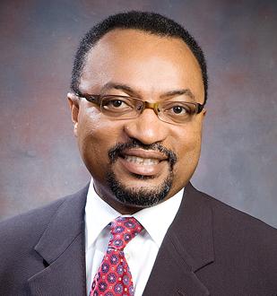 Headshot of Robert Agbede